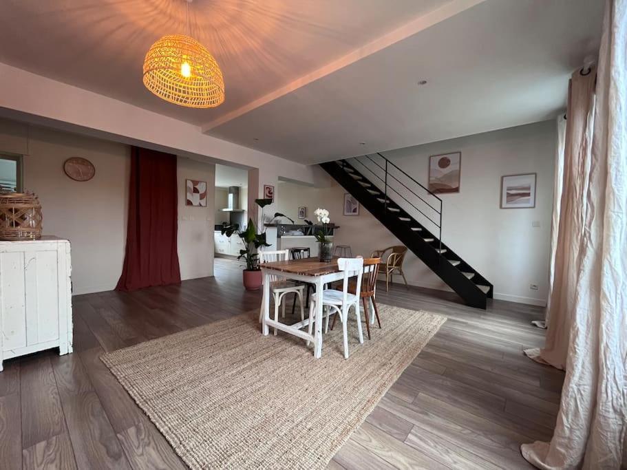 Le Saint Pierre Grand Duplex Hyper Centre, Port Caen Apartamento Exterior foto